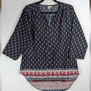 265-Twik Women's Black and Red Patterned Top